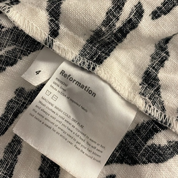 Reformation zebra bustier top size 4 - Picture 3 of 3